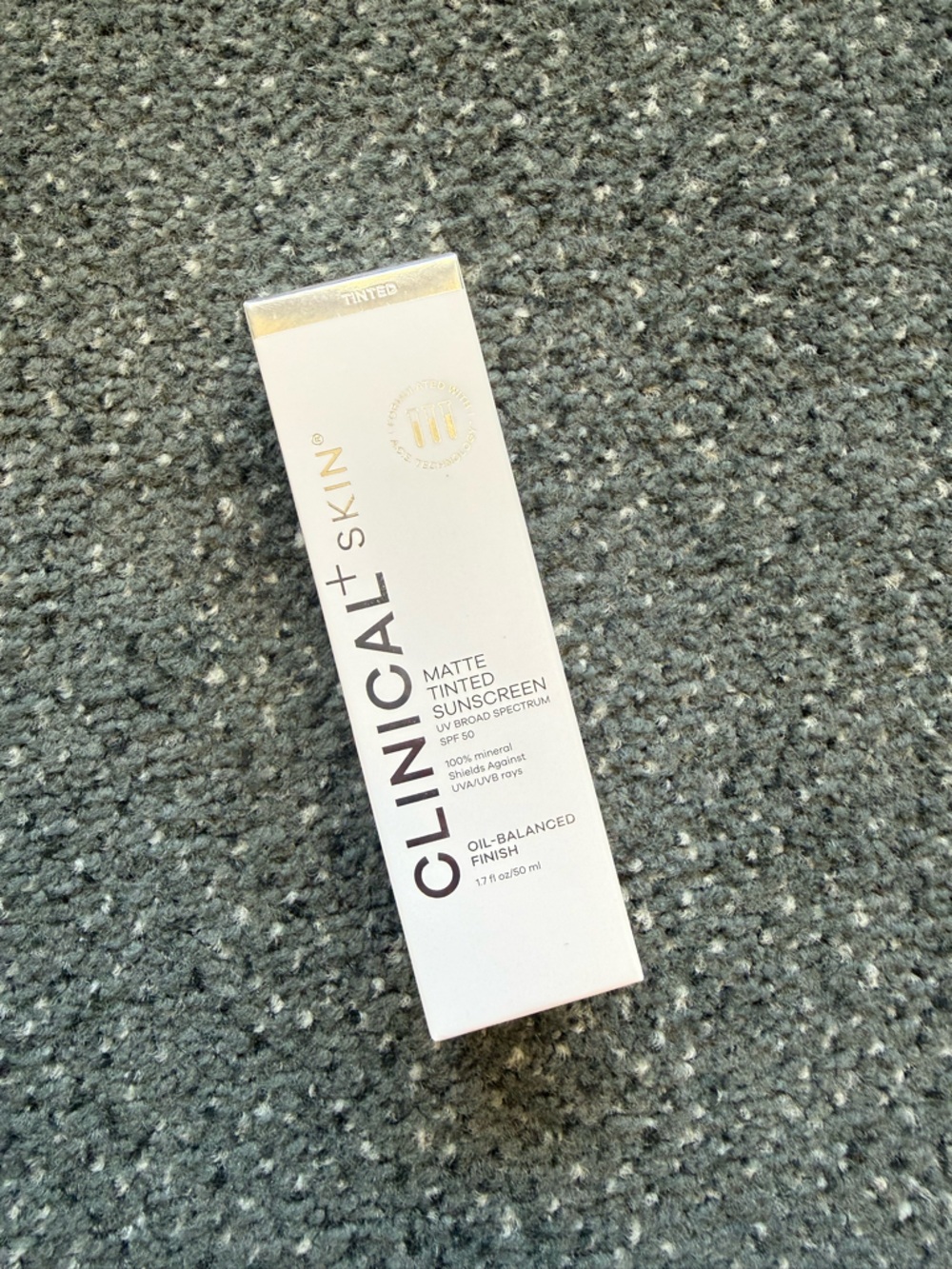 Clinical Skin Matte Tinted Sunscreen SPF 50 - Tinted